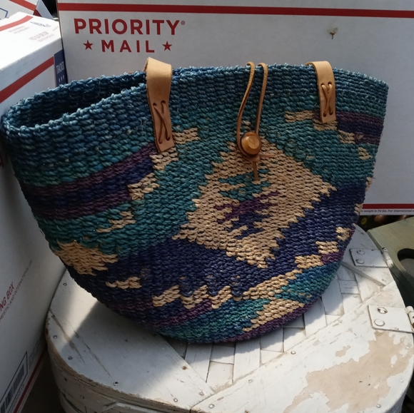 🌸💝🎒CUSTOM WEAVED BAG 18"×11"🆕💐🌺NEW!! A FABULOUS VINTAGE GIFT. - Picture 5 of 5